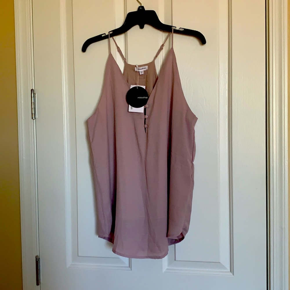Women’s sleeveless top